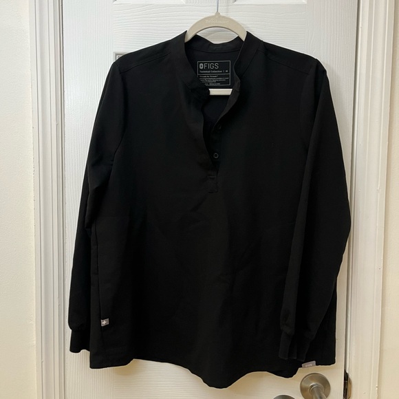 RARE Figs Rafaela Remix Long Sleeve Scrub Top - Black, Medium - Picture 2 of 9